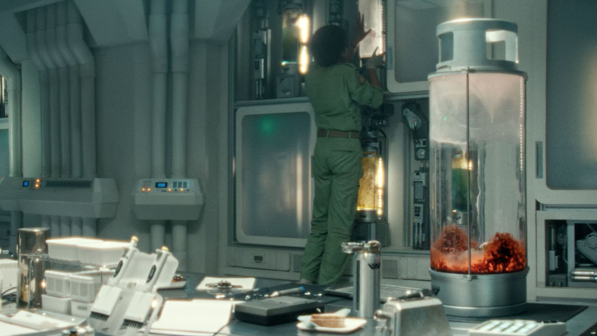 ALIEN: EARTH