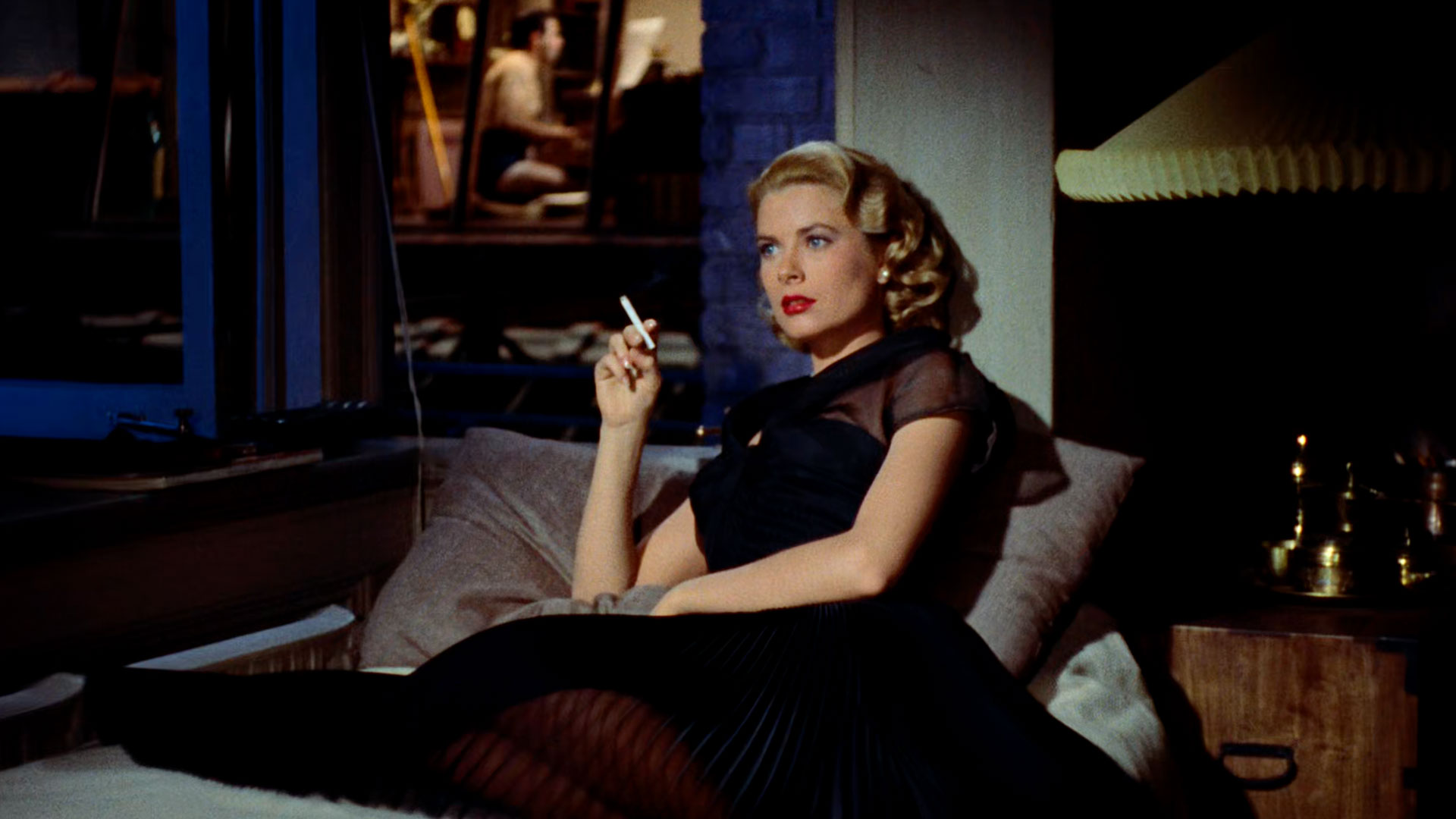 REAR WINDOW